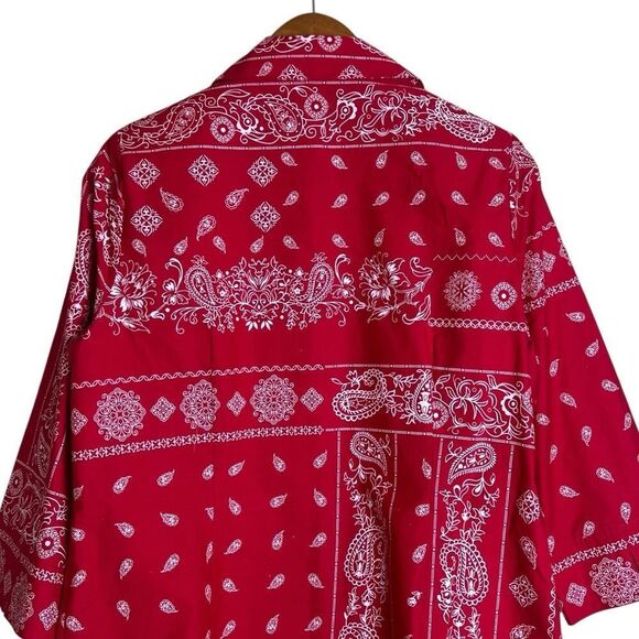 Allison Daley vintage red paisley patterned shirt. Size 8 - Picture 7 of 7